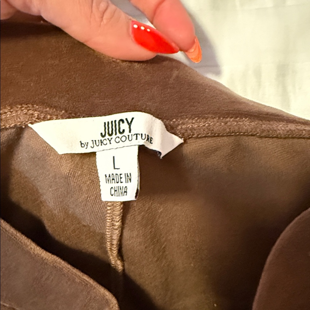 Juicy Couture Chocolate Velour pants - Picture 4 of 4